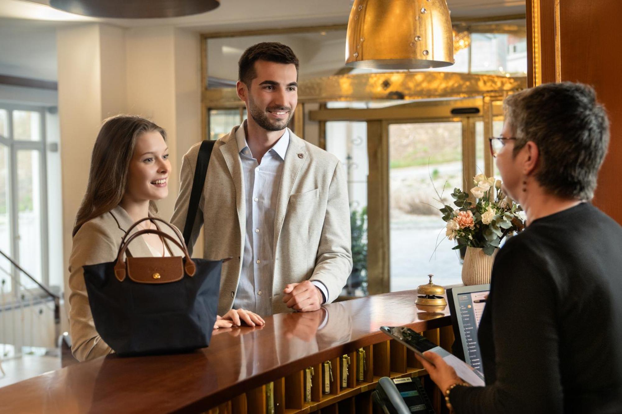 Hotel Dreifluessehof Gaestehaus พัสเซา ภายนอก รูปภาพ